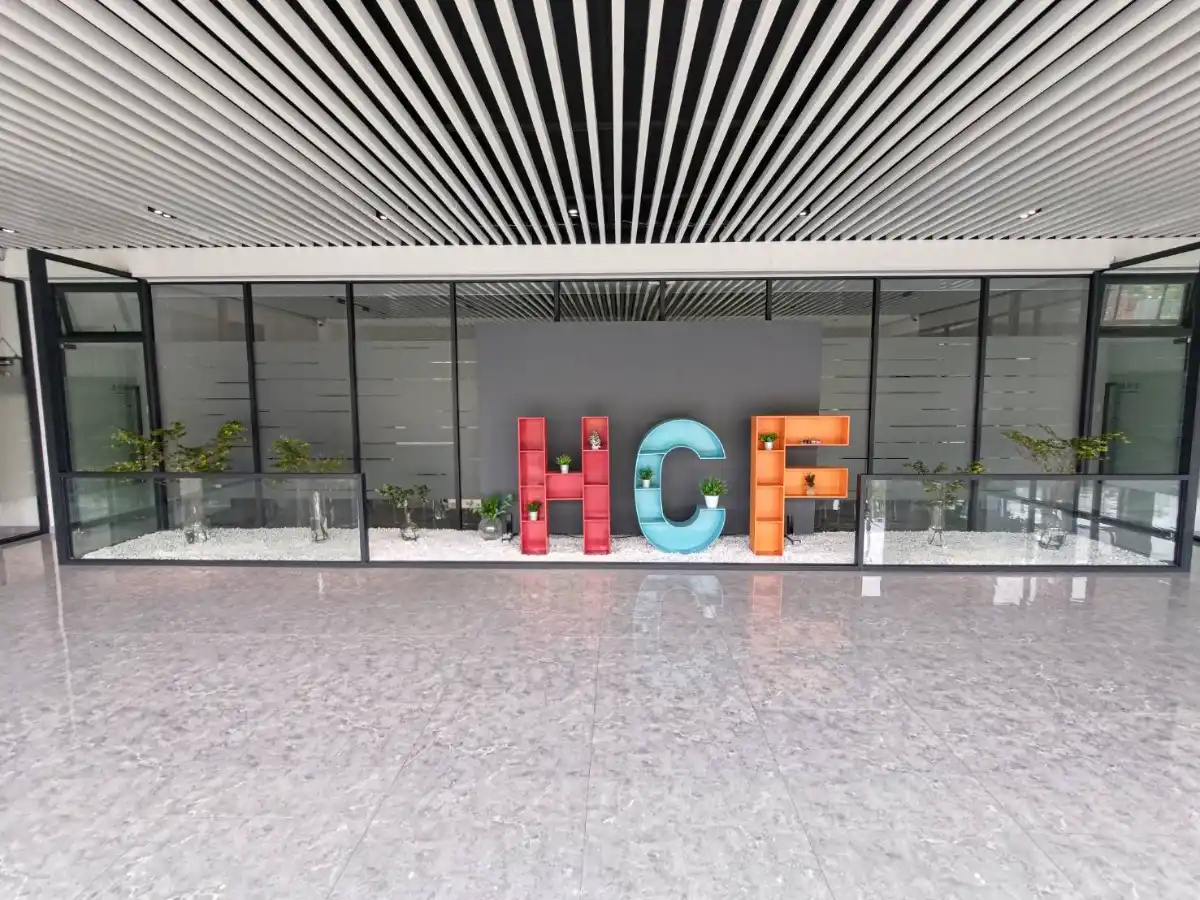 HCF華江發塑膠股份有限公司的LOGO品牌標誌